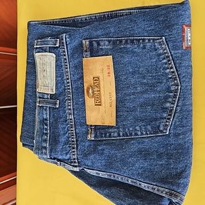 NWT - Red Head Brand Relaxed Fit Men's Jeans Size 38×32